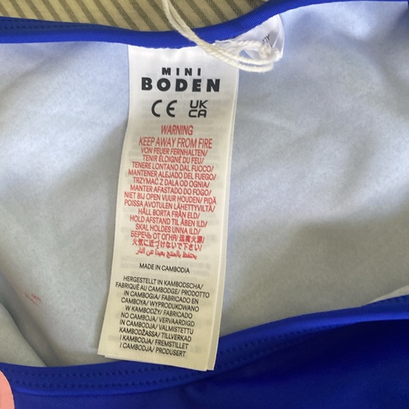 Super cute flower bathing suit from Boden - Picture 3 of 3